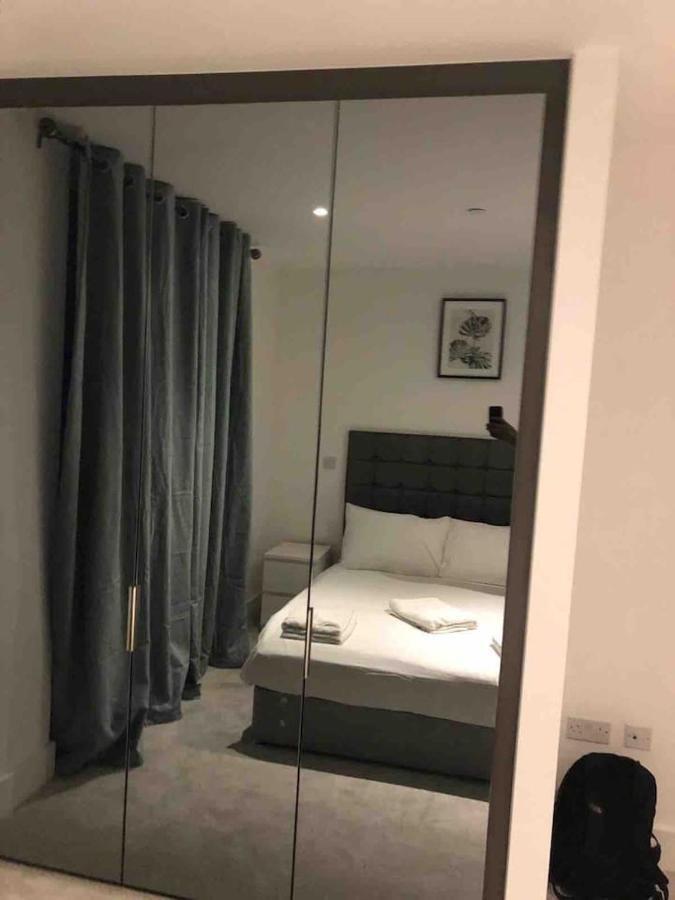 High View Two Bedroom Apartment In Woolwich London Eksteriør bilde