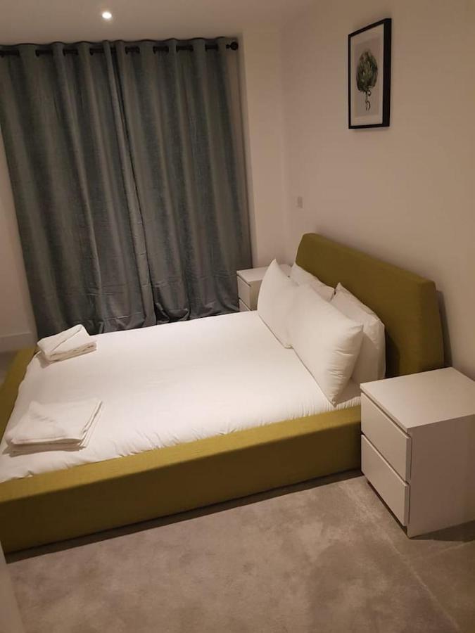High View Two Bedroom Apartment In Woolwich London Eksteriør bilde