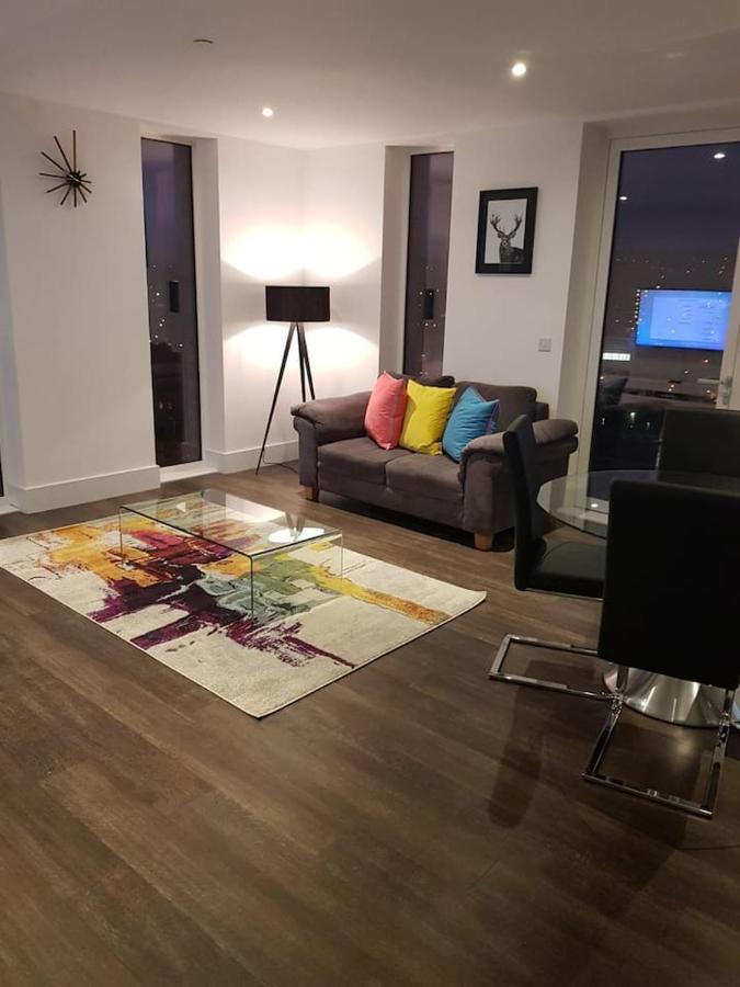 High View Two Bedroom Apartment In Woolwich London Eksteriør bilde