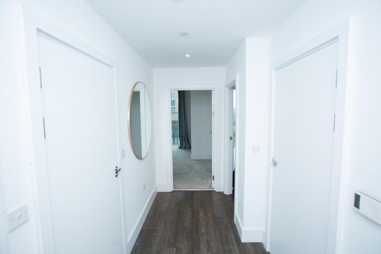High View Two Bedroom Apartment In Woolwich London Eksteriør bilde