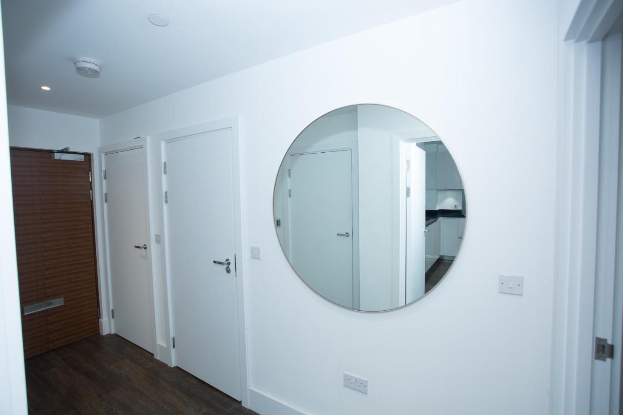 High View Two Bedroom Apartment In Woolwich London Eksteriør bilde
